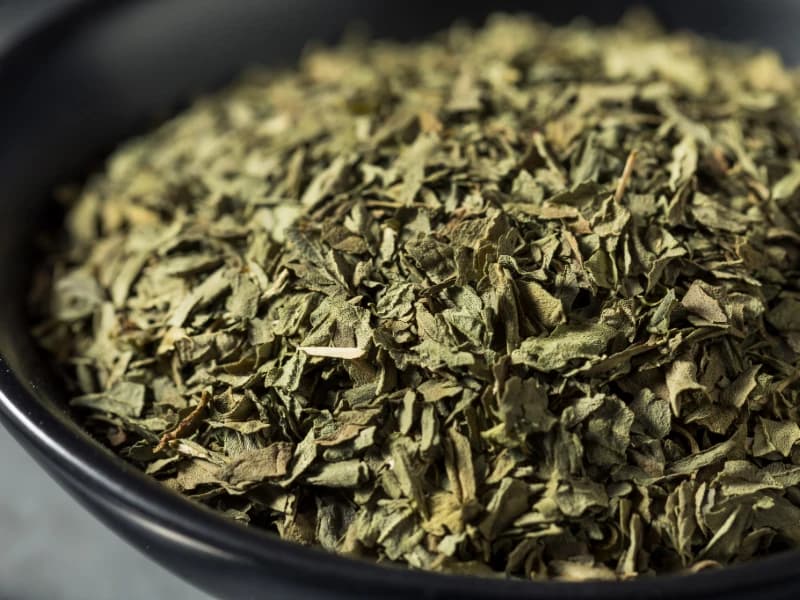 Dehydrated Curry Leaves South India Plantae Exports